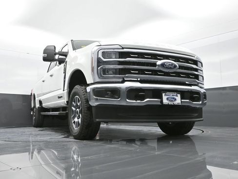 New 2026 Ford F350 Lariat image 57