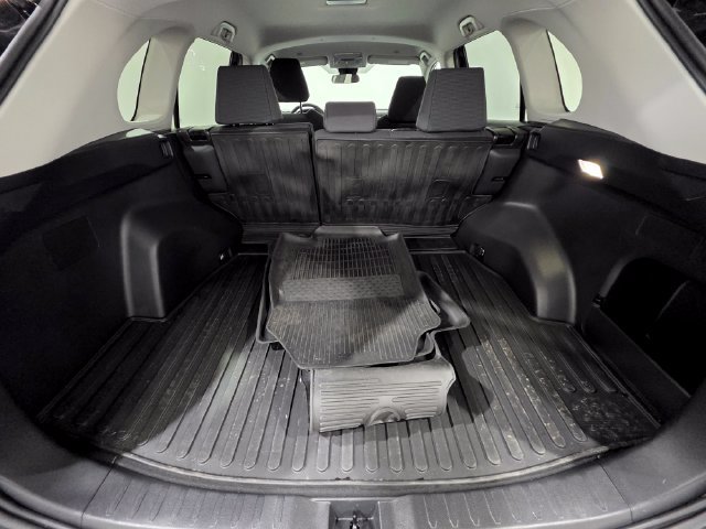 Used 2023 Toyota RAV4 LE AWD/4WD image 21