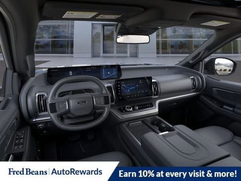 New 2026 Ford Expedition Platinum w/ Stealth Appearance Package AWD/4WD image 9
