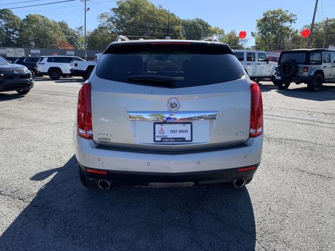 Used 2014 Cadillac SRX Luxury w/ Driver Awareness Package image 4