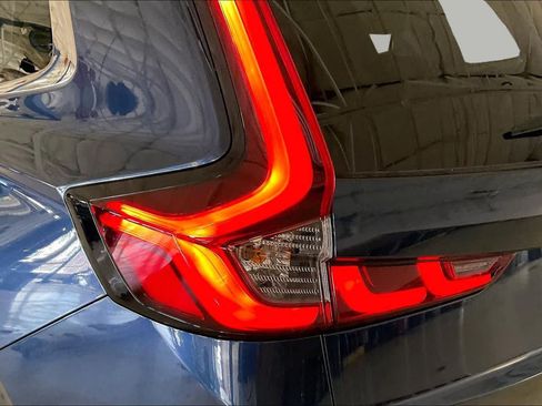 Used 2024 Honda CR-V Sport Touring image 26