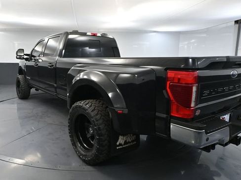 Used 2020 Ford F350 Lariat w/ Lariat Ultimate Package image 9