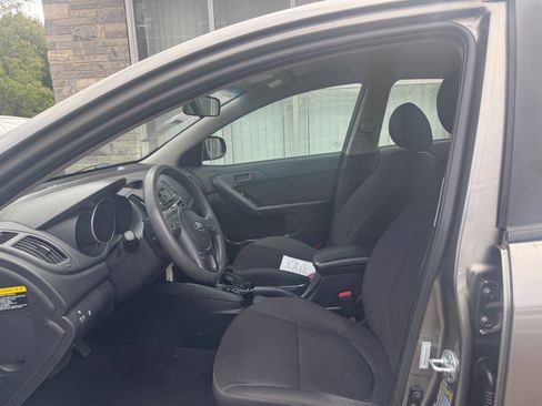 Used 2012 Kia Forte EX w/ Fuel Economy Pkg image 12