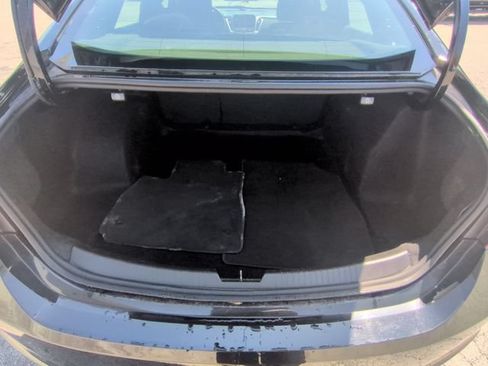 Used 2023 Chevrolet Malibu LT FWD image 28