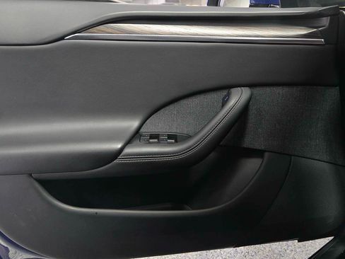 Used 2021 Tesla Model S Plaid AWD/4WD image 6