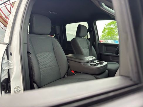 New 2026 RAM 3500 Tradesman AWD/4WD image 34