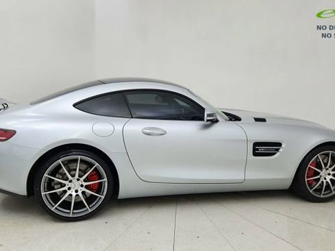Used 2016 Mercedes-Benz AMG GT S image 6