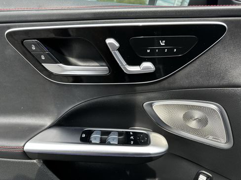 Used 2023 Mercedes-Benz C 43 AMG 4MATIC Sedan image 37