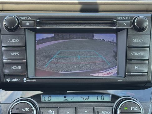 Used 2015 Toyota RAV4 XLE AWD/4WD image 22