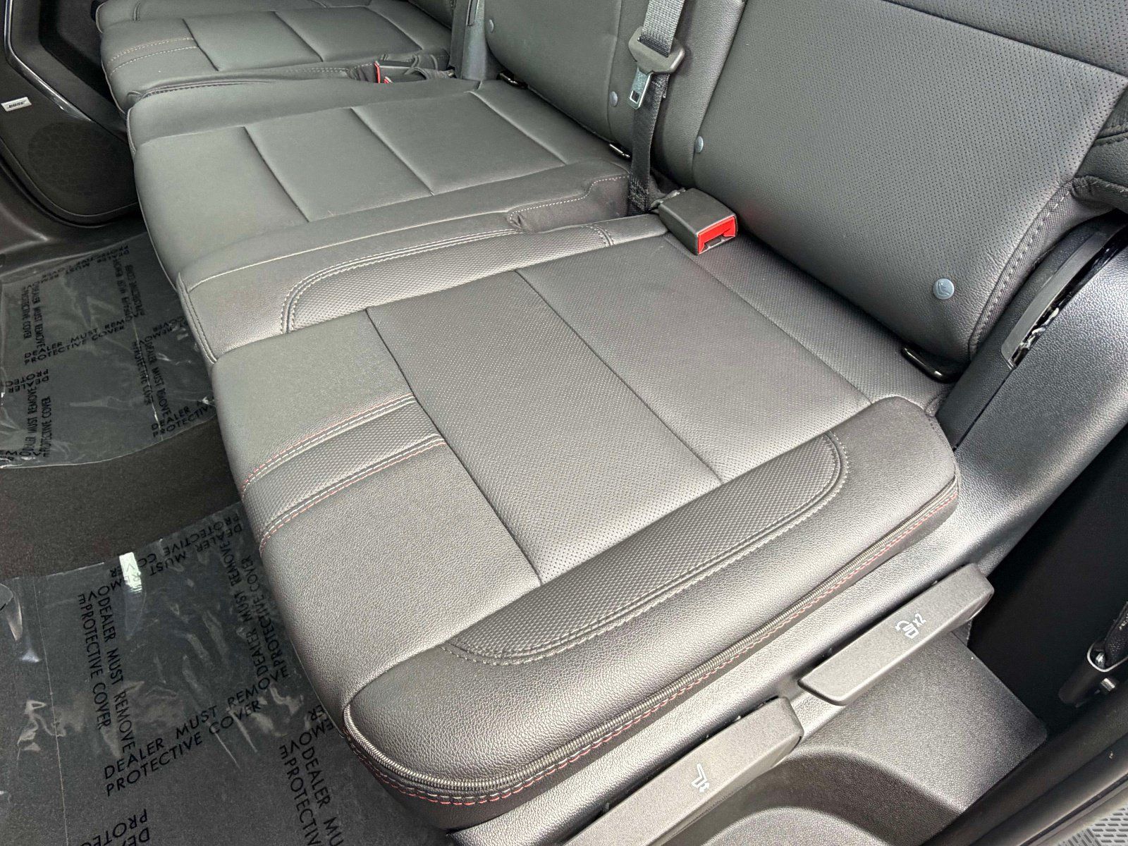 Used 2023 Chevrolet Tahoe RST AWD/4WD image 27