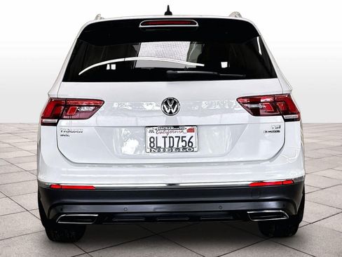 Used 2018 Volkswagen Tiguan SEL Premium AWD/4WD image 8