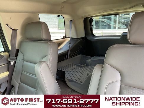 Used 2019 GMC Yukon Denali w/ Denali Ultimate Package AWD/4WD image 18