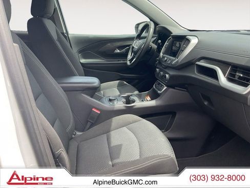Used 2024 GMC Terrain SLE w/ Driver Convenience Package AWD/4WD image 12