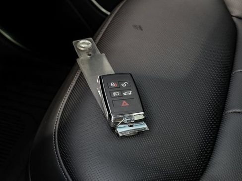 New 2026 Land Rover Range Rover SE AWD/4WD image 67