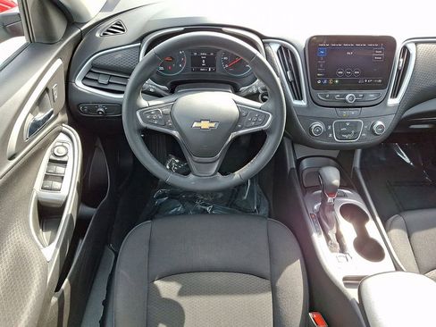 Certified 2024 Chevrolet Malibu RS image 12