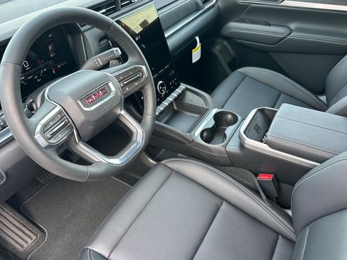 New 2026 GMC Terrain Elevation image 11