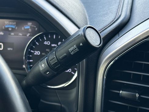 Used 2022 Ford F350 Platinum image 21