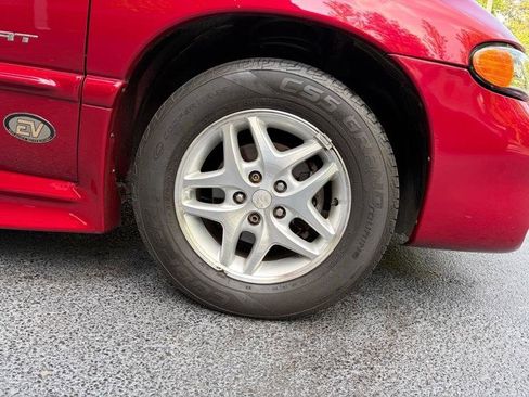 Used 1999 Dodge Grand Caravan SE FWD image 15
