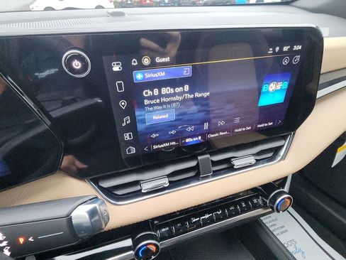 New 2026 Chevrolet Equinox ACTIV image 16