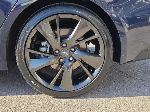 Used 2023 Genesis G70 2.0T w/ Sport Prestige Package image 14