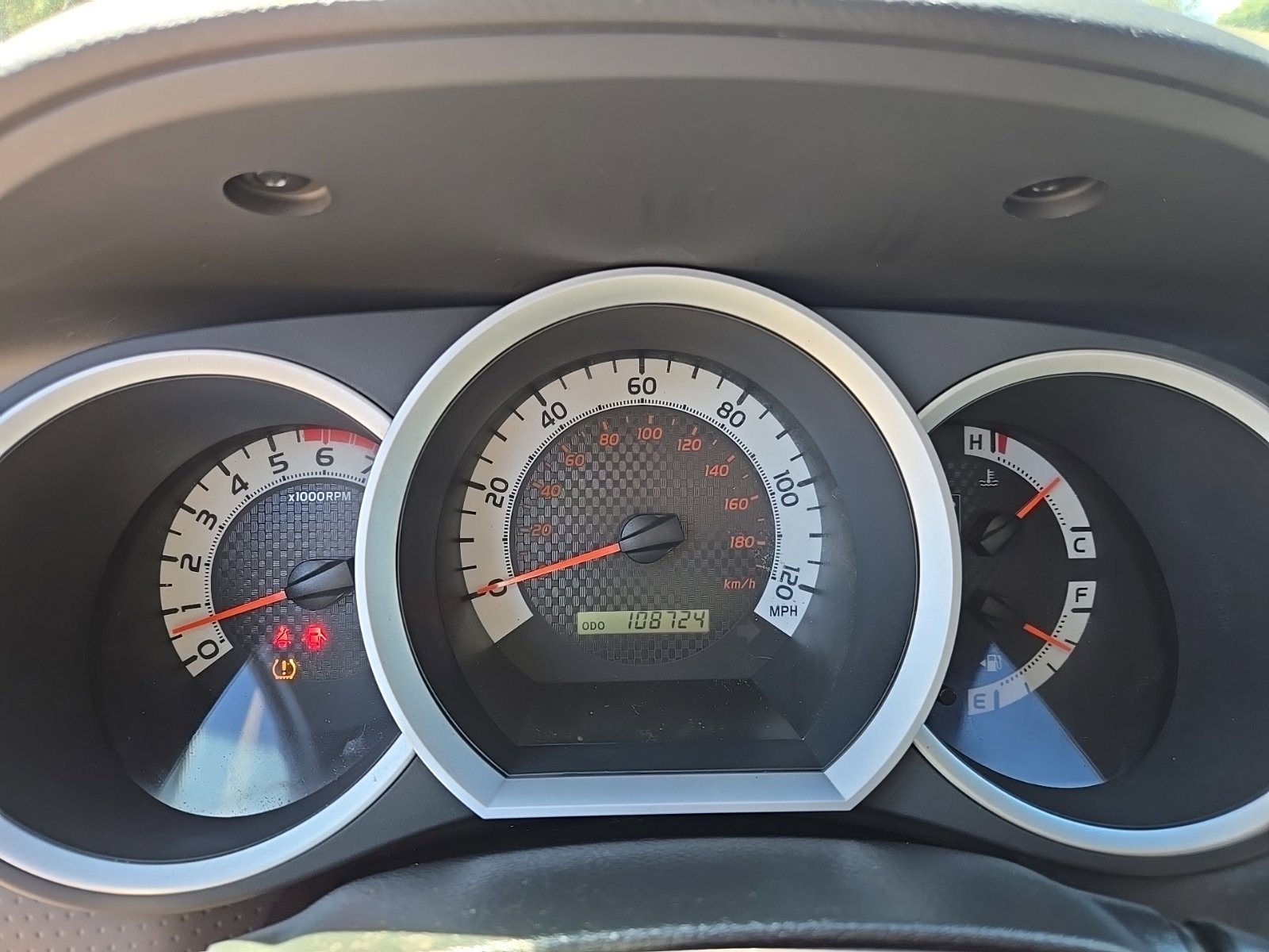 Used 2015 Toyota Tacoma 2WD Access Cab w/ SR5 Package image 13