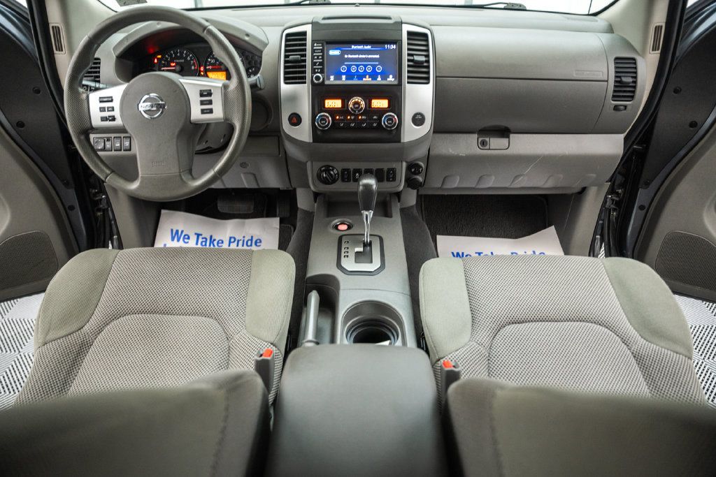 Used 2020 Nissan Frontier SV w/ Midnight Edition Floor Mats AWD/4WD image 24