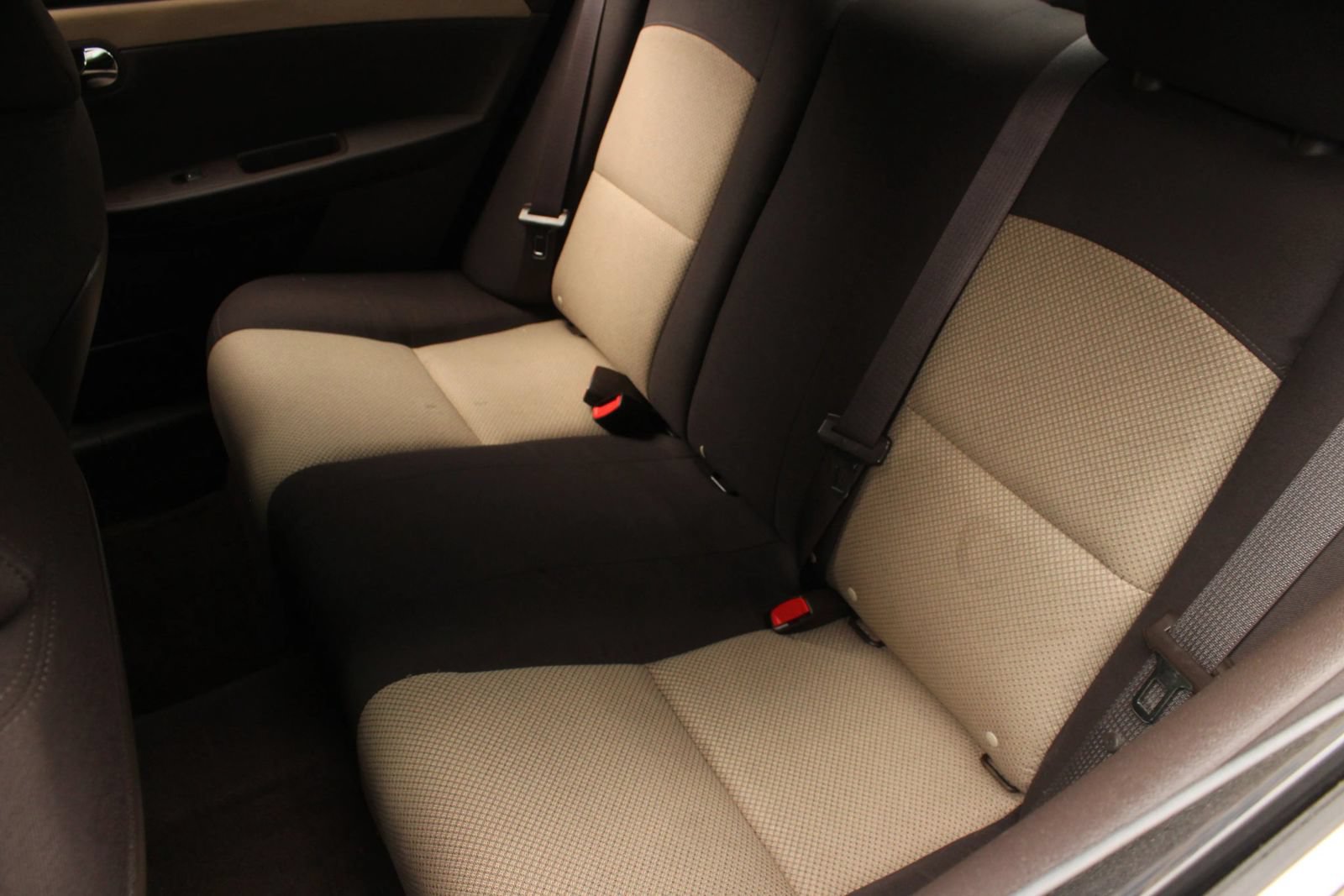 Used 2012 Chevrolet Malibu LS FWD image 18