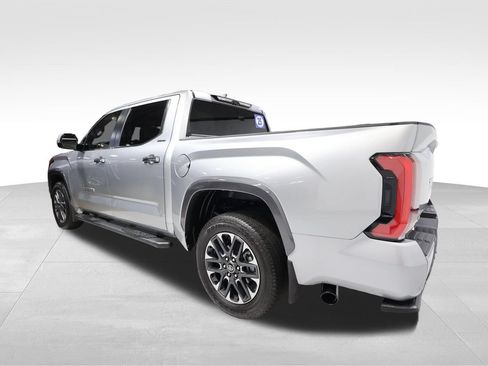 Used 2025 Toyota Tundra Limited AWD/4WD image 2