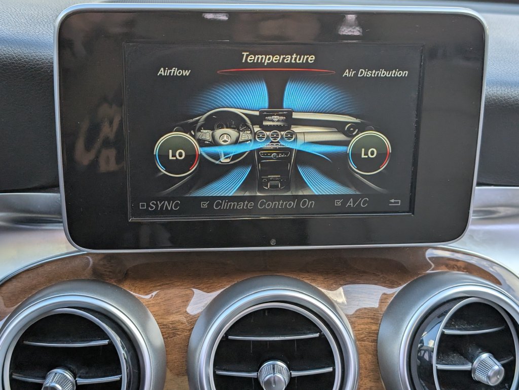 Used 2016 Mercedes-Benz C 300 4MATIC Sedan image 16