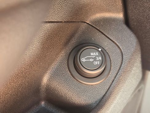 Used 2019 GMC Terrain SLT w/ Preferred Package AWD/4WD image 16