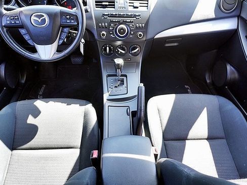 Used 2012 MAZDA MAZDA3 i Touring image 21