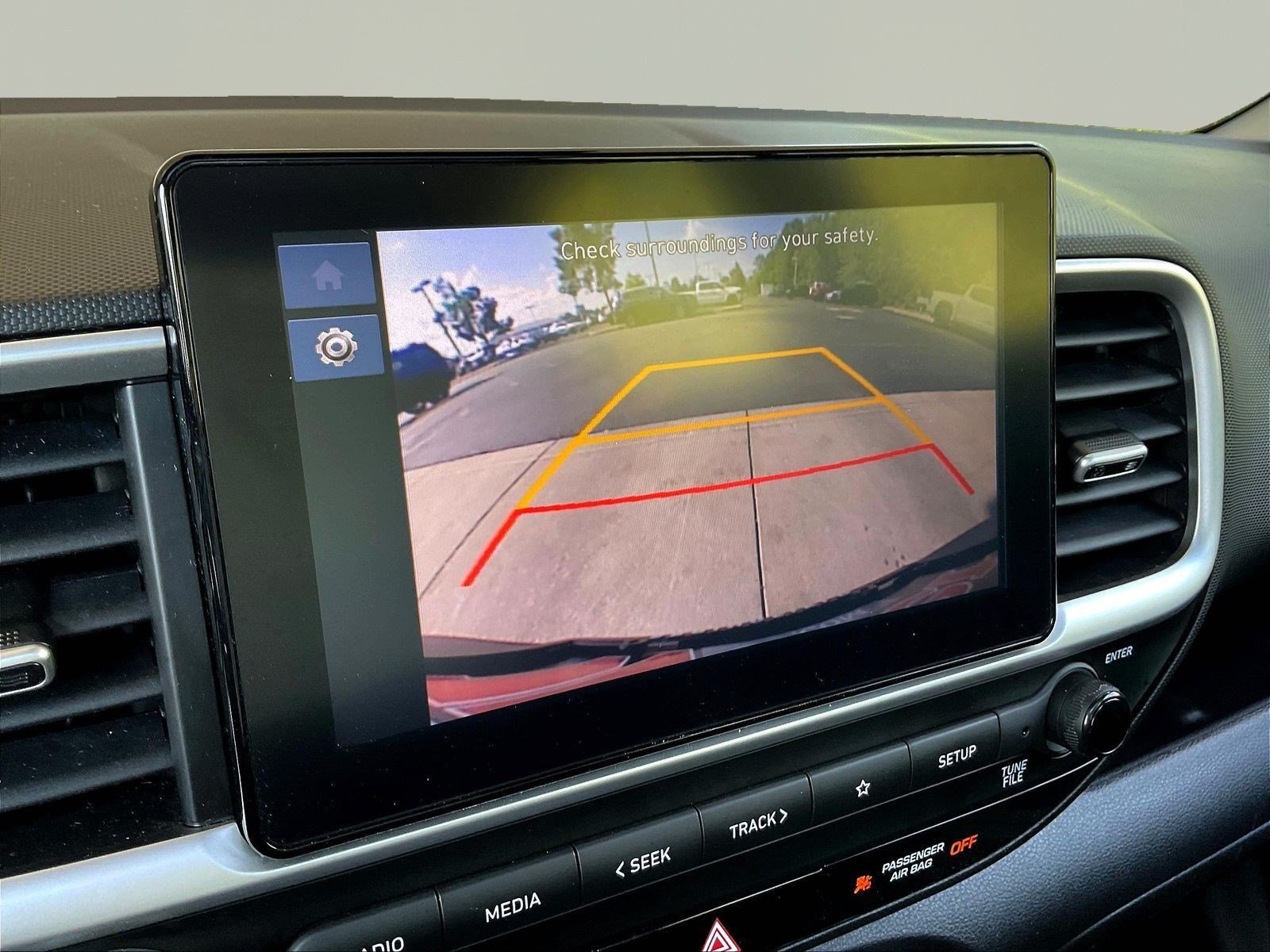 Used 2023 Hyundai Venue SEL w/ Cargo Package FWD image 13