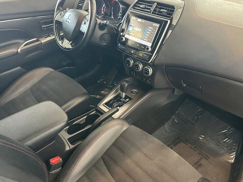 Used 2024 Mitsubishi Outlander Sport AWD image 16