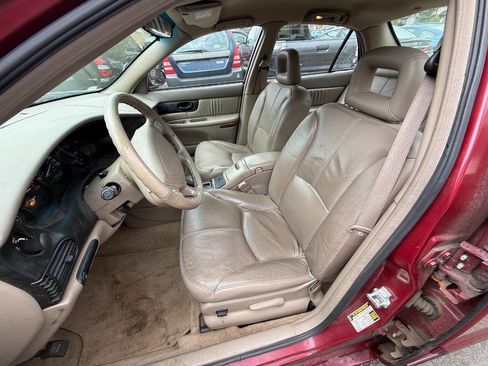 Used 2004 Buick Regal LS FWD image 9