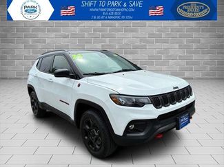 Used 2023 Jeep Compass Trailhawk AWD/4WD video 1