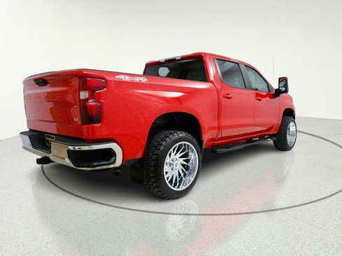 Used 2022 Chevrolet Silverado 1500 LT w/ Work Truck Package AWD/4WD image 8