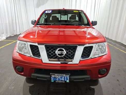 Used 2017 Nissan Frontier SV image 7