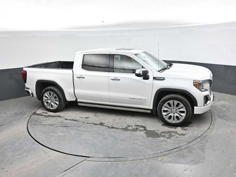Used 2020 GMC Sierra 1500 Denali w/ Denali Ultimate Package AWD/4WD image 18
