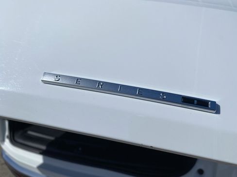 Used 2022 Jeep Wagoneer Series I image 17