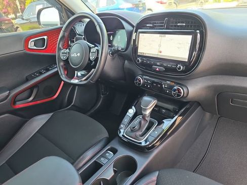 Used 2023 Kia Soul GT-Line w/ GT-Line Technology Package FWD image 16