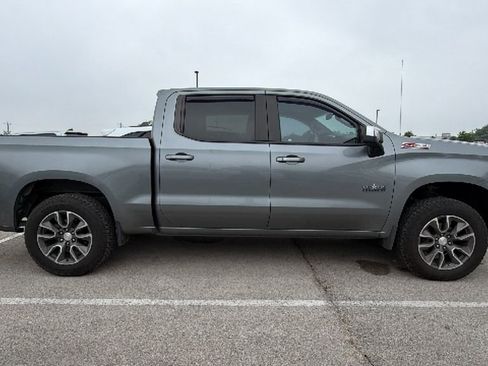 Used 2020 Chevrolet Silverado 1500 LT w/ Texas Edition AWD/4WD image 4