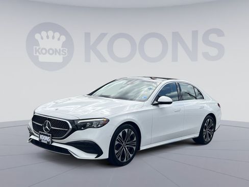 Used 2025 Mercedes-Benz E 450 4MATIC Sedan image 5