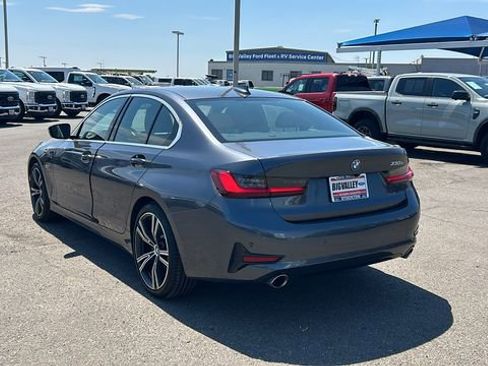 Used 2022 BMW 330e w/ Convenience Package image 5