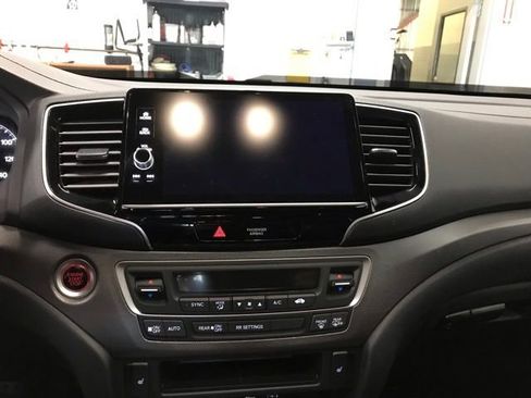 Used 2024 Honda Ridgeline RTL image 16