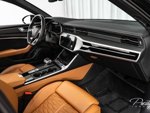 Used 2022 Audi RS 6 AWD/4WD image 37