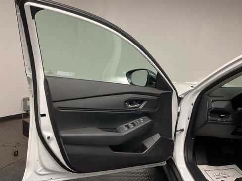 New 2025 Honda Accord SE image 9