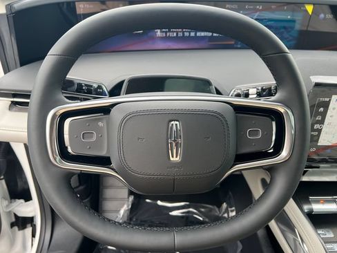 New 2026 Lincoln Nautilus Premier w/ Equipment Group 102A AWD/4WD image 30