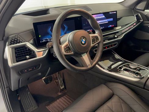 Certified 2025 BMW X5 sDrive40i w/ M Sport Package RWD image 4