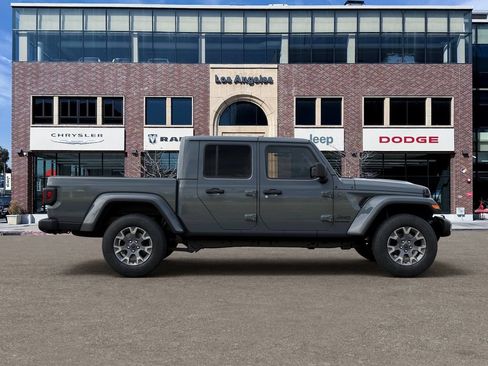 New 2026 Jeep Gladiator Sport AWD/4WD image 21