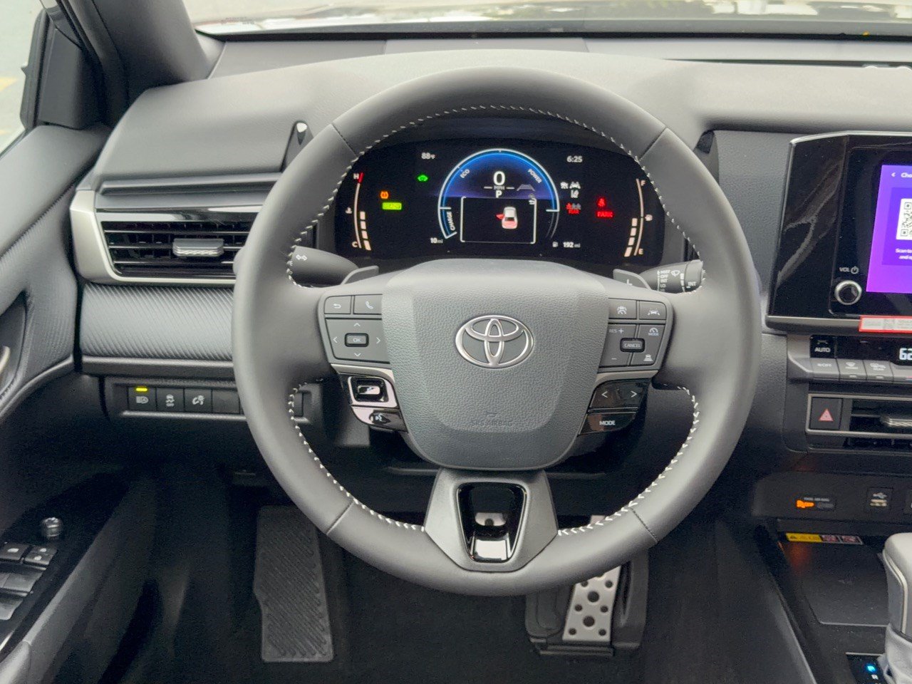Used 2026 Toyota Camry SE FWD image 10